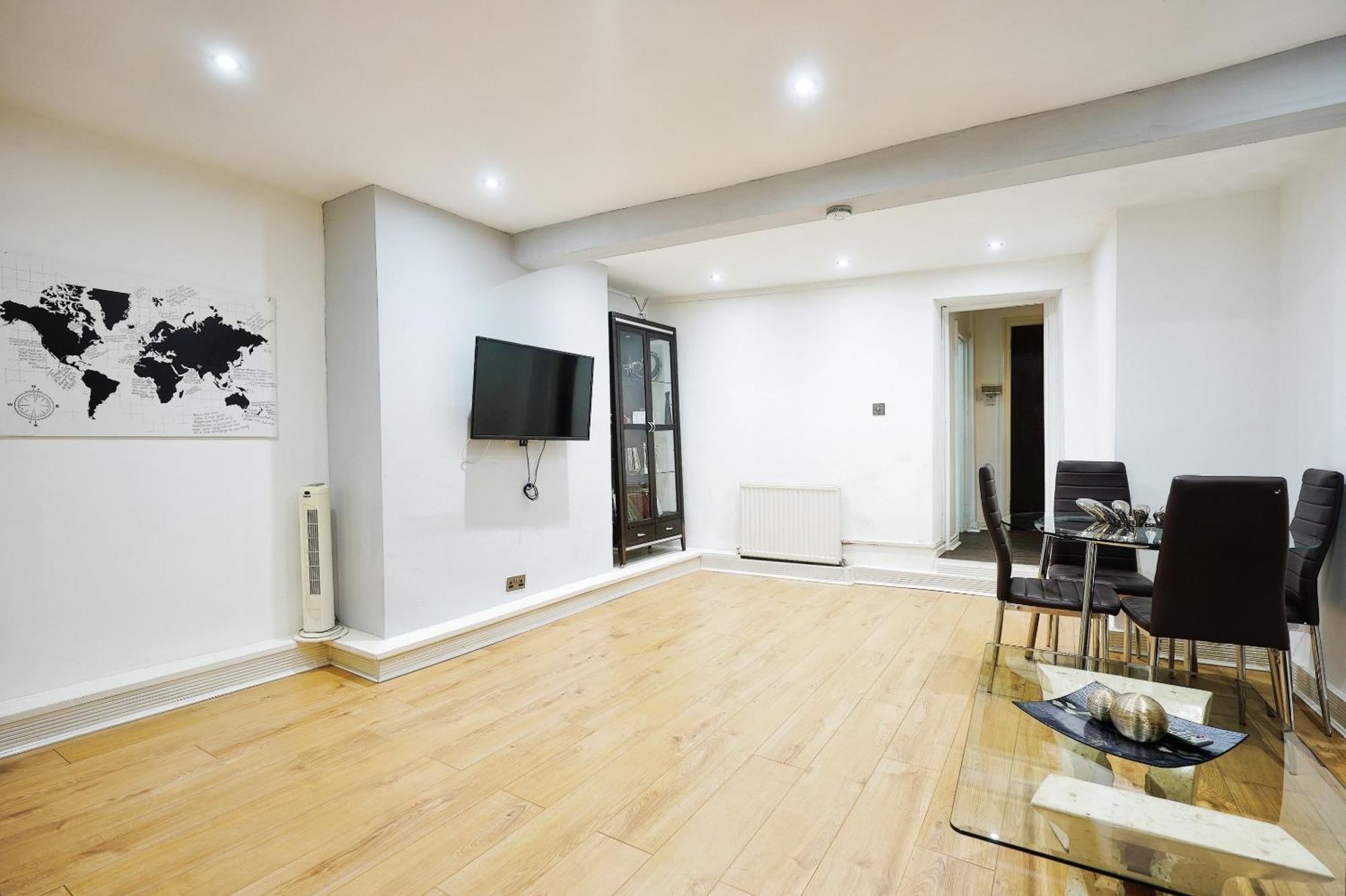 Modern Comfy And 5 Star Location Doublebeds Appartamento